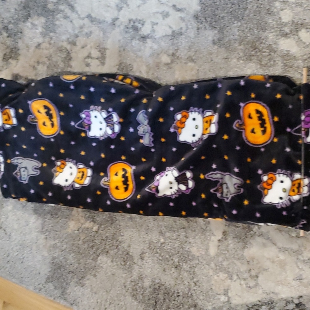 Viral Hello Kitty Halloween Throw-NWT